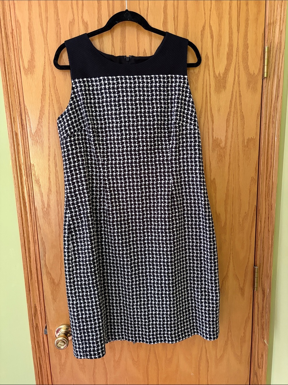 Talbots Black and White Houndstooth Midi Dress